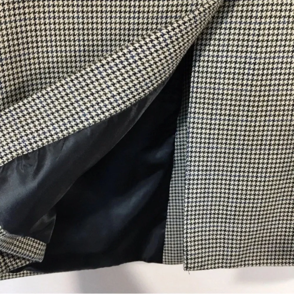 TravelSmith Men's Beige Houndstooth Blazer Sport Coat 40R Silk Wool Lightweight